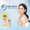 Combo Vaseline Healthy Bright SPF50+ 300ml + Sữa rửa mặt Simple 50ml - Chống nắng, làm sạch, 199k 4