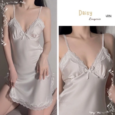 Cosplay Đầm Ngủ 2 Dây Ren và Quần Lót Khe Xẻ Satin - Giá Ưu Đãi 99.000₫ 2