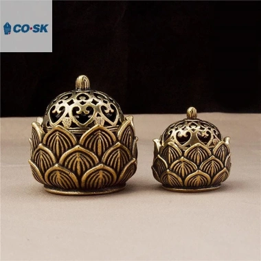 COUTR Đồng Retro Sen Rỗng Đốt Hương Dính Nắp Trang Trí Gỗ Đàn Hương VN 27,280₫ COUTR Đồng Retro Sen Rỗng Đốt Hương Dính Nắp Trang Trí Gỗ Đàn Hương VN 27,280₫