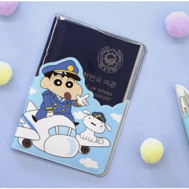 Crayon ShinChan Hộp Đựng Hộ Chiếu và Hành Lý Dễ Thương Ví Du Lịch Giá 149.280 VND