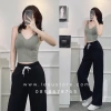 Croptop 3 lỗ thun gân V-neck Ảnh tự chụp thời trang, giảm 20% chỉ 153.000 VND 5