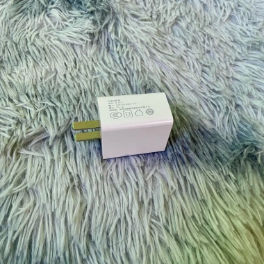 Củ sạc USB 3 3 ổ tiện dụng - Giá chỉ 57.000đ, lúa bình dân, xài ổn 3