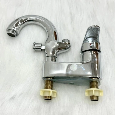 Củ sen liền vòi nóng lạnh 2 chân chậu rửa mặt lavabo giá chỉ 350.000 VND