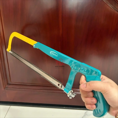 Cưa Cầm Tay BOSSMAN khung kim loại, lưỡi tháo rời, tặng lưỡi cưa, giá 19.019 VND