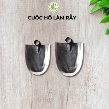Cuốc hố đào đất, trồng cây bấng bầu, cỏ, sới - Lưỡi sắc bén, giá chỉ 80.000đ