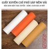 Cuộn giấy xuyến bán sinh bán thục, nhuộm sáp nền vải, thư pháp Hán-Việt 102.960₫ 2