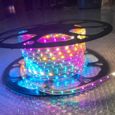 Cuộn LED nháy 7 màu 20-30M bọc silicon chống nước - Trang trí cây, ban công, ngoài trời, giá 40.454₫ 4 Cuộn LED nháy 7 màu 20-30M bọc silicon chống nước - Trang trí cây, ban công, ngoài trời, giá 40.454₫ 4