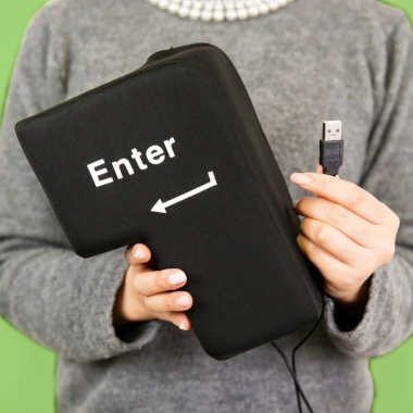 CUY Big Enter - Chìa Khóa Gối Nút USB Khổng Lồ Giảm Căng Thẳng Đệm Đồ Chơi 130k