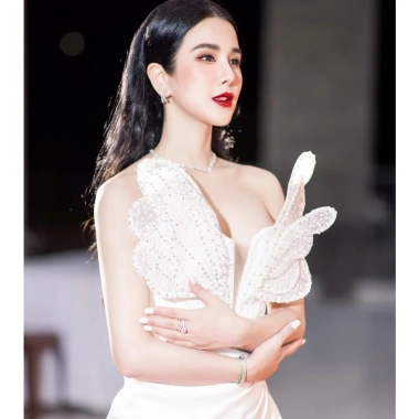 Đá sịn cao cấp - Bộ trang sức SZC00: Vòng cổ, khuyên tai sang chảnh, chỉ 180k