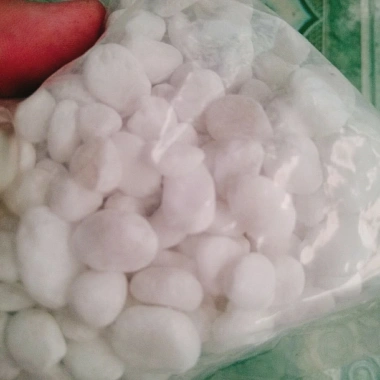 Đá sỏi trang trí chậu cây loại vừa 500g Giá ưu đãi chỉ 10.000 VNĐ 8 Đá sỏi trang trí chậu cây loại vừa 500g Giá ưu đãi chỉ 10.000 VNĐ 8