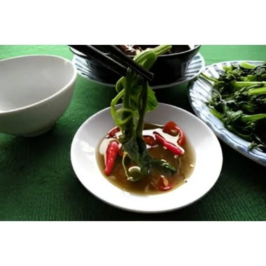 Đặc Sản Nước Mắm Rươi Long Vinh 25 độ đạm - Hương Vị Đậm Đà, Giá Ưu Đãi 94.999₫