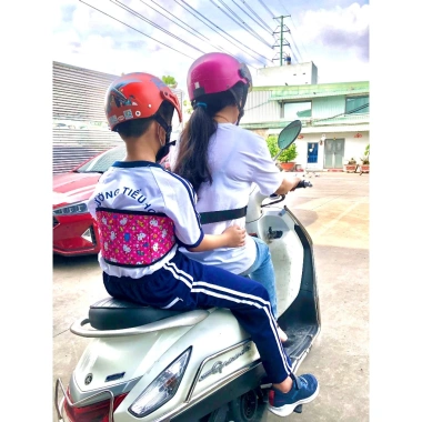 Đai xe máy bé 1-10 tuổi dày dặn, họa tiết đáng yêu, chống thấm nước, 97.920₫ 6