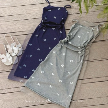 Đầm body 2 dây dáng dài cho bé màu xám size 7-35kg - Giá chỉ 85.000đ giảm mạnh