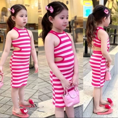 Đầm Body Khoét Eo Cho Bé Gái - Thiết Kế Thời Trang Xinh Xắn, Giá Chỉ 89.000 VNĐ