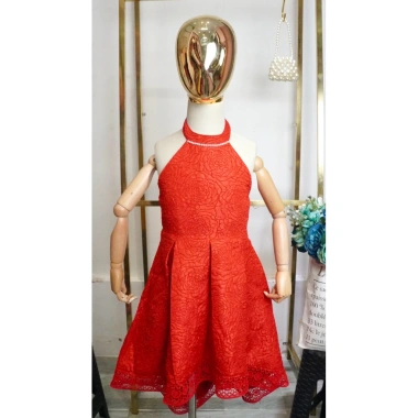 Đầm cổ yếm bé gái dáng đuôi cá sang trọng, hở lưng nhẹ, form tiệc 15‑55kg 7 Đầm cổ yếm bé gái dáng đuôi cá sang trọng, hở lưng nhẹ, form tiệc 15‑55kg 7