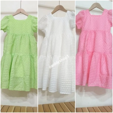 Đầm công chúa bé gái size maxi 12-45kg, váy dài sang trọng, giảm giá 22% còn 131.400₫ Đầm công chúa bé gái size maxi 12-45kg, váy dài sang trọng, giảm giá 22% còn 131.400₫