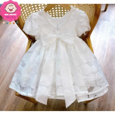 Đầm công chúa trắng tay phồng đính ngọc cho bé gái 12‑35kg – Giá ưu đãi 255.000₫