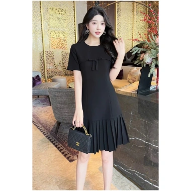 Đầm Công Sở MG1 Thiết Kế Sang Trọng Giá Gốc 425.780 Giảm 349.000 Tư Vấn Size Nhanh
