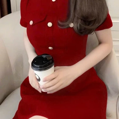 Đầm công sở trung niên TEA NA VD016 - Váy phối nút thanh lịch, gọn nhẹ, phong cách dân phòng, 145.000 VND