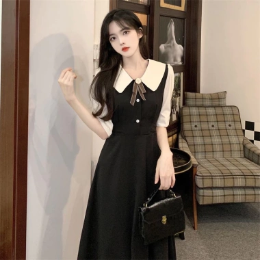 Đầm đen ngắn tay cổ sơ mi, đính nơ, khuy, khóa kéo - Tiểu thư Hàn Quốc, giảm 18% 3