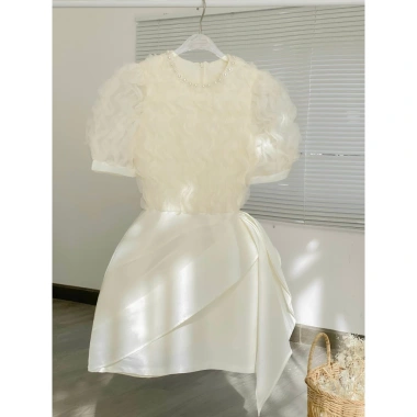 Đầm dự tiệc cổ tròn đính chuỗi sang trọng Stella Dress - Giá chỉ 199.000₫