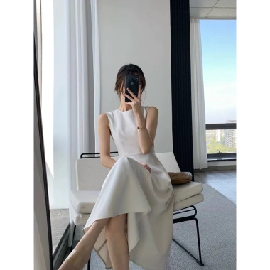 Đầm dự tiệc công sở KOCHY D39 cổ tròn dáng xoè, thanh lịch, size S‑L, giảm giá 349k 2 Đầm dự tiệc công sở KOCHY D39 cổ tròn dáng xoè, thanh lịch, size S‑L, giảm giá 349k 2