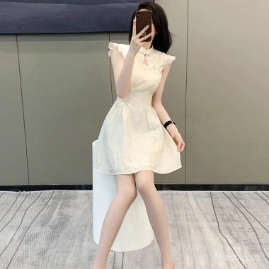 Đầm giảm béo Trung Quốc nữ, tay áo lông tơ, thắt lưng sang trọng, chỉ 353.273₫ 4 Đầm giảm béo Trung Quốc nữ, tay áo lông tơ, thắt lưng sang trọng, chỉ 353.273₫ 4