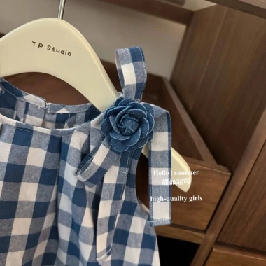 Đầm kẻ sọc không tay Hàn Quốc chữ A ngọt ngào, preppy, thoáng khí mùa hè 229k 3 Đầm kẻ sọc không tay Hàn Quốc chữ A ngọt ngào, preppy, thoáng khí mùa hè 229k 3