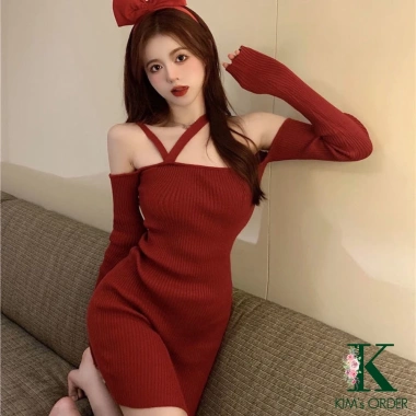 Đầm len body đỏ đen dây chéo trễ vai dài tay ôm sát, sexy sang chảnh, sành điệu Noel Tết, co dãn 226k
