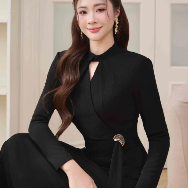 Đầm len công sở dáng dài cổ tròn Orchid - Giá ưu đãi 667.500 VND, ấm áp, lịch sự 3