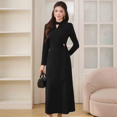 Đầm len công sở dáng dài cổ tròn Orchid - Giá ưu đãi 667.500 VND, ấm áp, lịch sự 5
