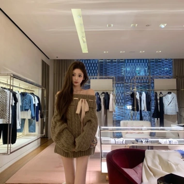 Đầm len dệt kim ren xoắn nơ ba màu - Giá ưu đãi 142.560 VND, mềm mại, thời thượng 4