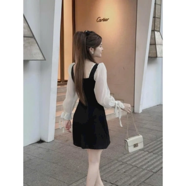 Đầm nhung nữ cổ vuông tay voan dập ly nơ hạt sang chảnh - Tiệc Tết 156.030 VND