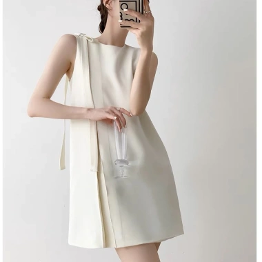 Đầm nữ công sở dáng suông xếp ly cao cấp, trẻ trung thanh lịch 490k