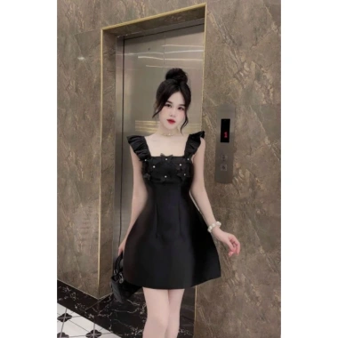 Đầm nữ sang chảnh cúp ngực 2 dây cánh tiên, chân váy A hoa 3D đá Giá 196k 3