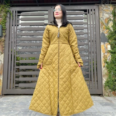 Đầm Phao Chống Rét Lịch Hà - Thiết Kế Thời Trang, Giá Gốc 427k Giảm còn 350k