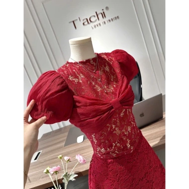 Đầm ren đỏ dự tiệc tay phồng, cổ cao nơ ngực, dáng xòe ngắn – chỉ 220k 5
