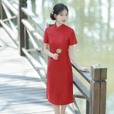 Đầm sườn xám đỏ phong cách Trung Hoa cho mẹ trẻ - Mặc hàng ngày, chỉ 580,798 VND 10