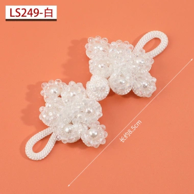 Đầm sườn xám handmade đính hạt ngọc trai, pha lê, nút chuồn chuồn độc đáo - 75.028₫ 13