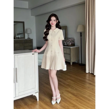 Đầm thiết kế dáng A xếp ly cổ đức trẻ trung năng động - Phù hợp đi làm, đi chơi, giá 236k (giảm từ 299.720) 2 Đầm thiết kế dáng A xếp ly cổ đức trẻ trung năng động - Phù hợp đi làm, đi chơi, giá 236k (giảm từ 299.720) 2