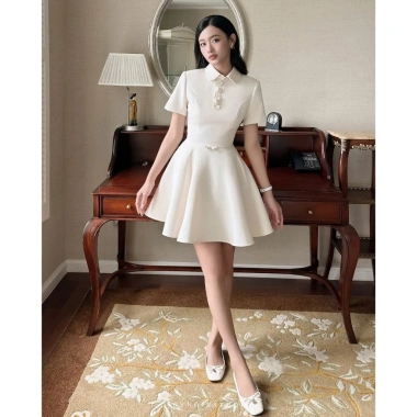 Đầm tiểu thư cổ sen bèo tay cộc - Váy ngắn công sở xòe, thanh lịch, chỉ 319.000₫