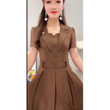 Đầm trung niên cổ V sang trọng - Váy công sở lụa Pháp, giá chỉ 289.000đ