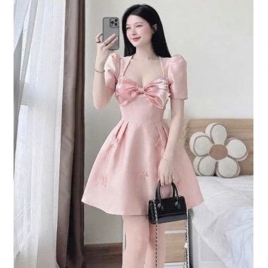 Đầm váy nữ Tafta đính nơ tay phồng, size 50-95kg, dự tiệc Tết Noel – Giá chỉ 179.000₫ 8 Đầm váy nữ Tafta đính nơ tay phồng, size 50-95kg, dự tiệc Tết Noel – Giá chỉ 179.000₫ 8