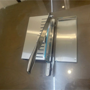 Dao Thái Thịt Đa Năng Inox Cắt Gà, Xương, Lạnh – Sắc Bén, Cắt Lớp Mỏng, Giá 484.000đ 7 Dao Thái Thịt Đa Năng Inox Cắt Gà, Xương, Lạnh – Sắc Bén, Cắt Lớp Mỏng, Giá 484.000đ 7