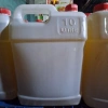 Dầu Ăn Can 10L Giá rẻ 299k - Bôi trơn máy, hỗ trợ chăn nuôi, không mùi khó chịu