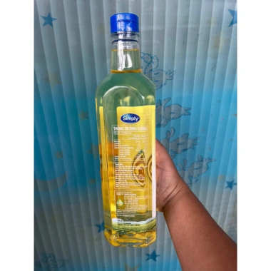 Dầu ăn Simply 1 lít - Dầu đậu nành nguyên chất, Giá ưu đãi 69.000 VND, giảm mạnh