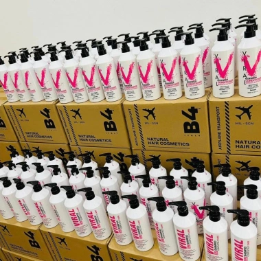 Dầu gội Viral B4 800ml Phục hồi tóc hư tổn, thơm mềm mượt, trị gàu Giá 389.000 VND 5