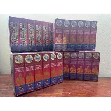 Dầu lăn thảo dược Thái Lan Pitchapa 8ml - Giảm đau đầu, chóng mặt, say xe, muỗi đốt, thư giãn tinh thần, chỉ 59.000₫