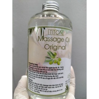 Dầu nền massage body 500ml kèm vòi nhấn - Giá ưu đãi 44.000₫ (giá gốc 55.880₫) 2 Dầu nền massage body 500ml kèm vòi nhấn - Giá ưu đãi 44.000₫ (giá gốc 55.880₫) 2