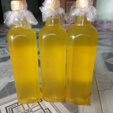 Dầu phộng Quảng Ngãi nguyên chất 100% (dầu lạc phụng) 1 lít – giảm giá 200.000 VND